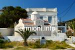 LE 0702 - Mama's Mansion House - Spetses 